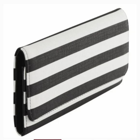 Kut from the kloth black and white striped wallet with Dust Bag - Picture 9 of 11